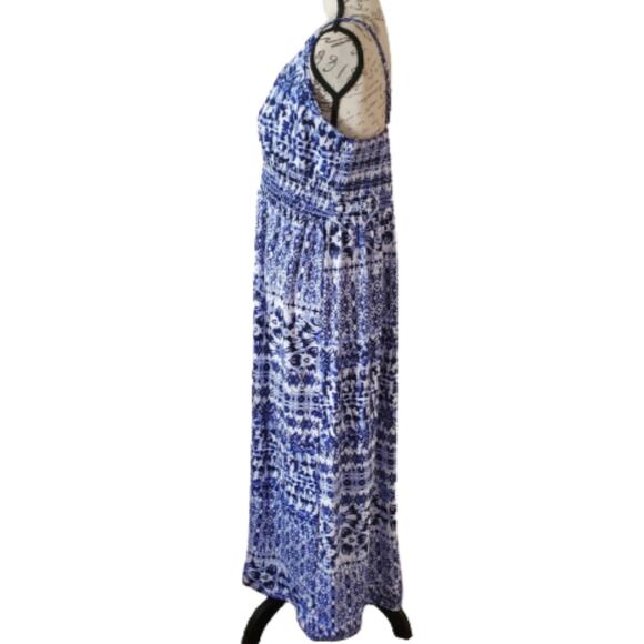 PRETTY ☆ BLUE PRINT CROSSOVER BUST ☆ MAXI DRESS ☆ XL ☆ NWT - Picture 3 of 9